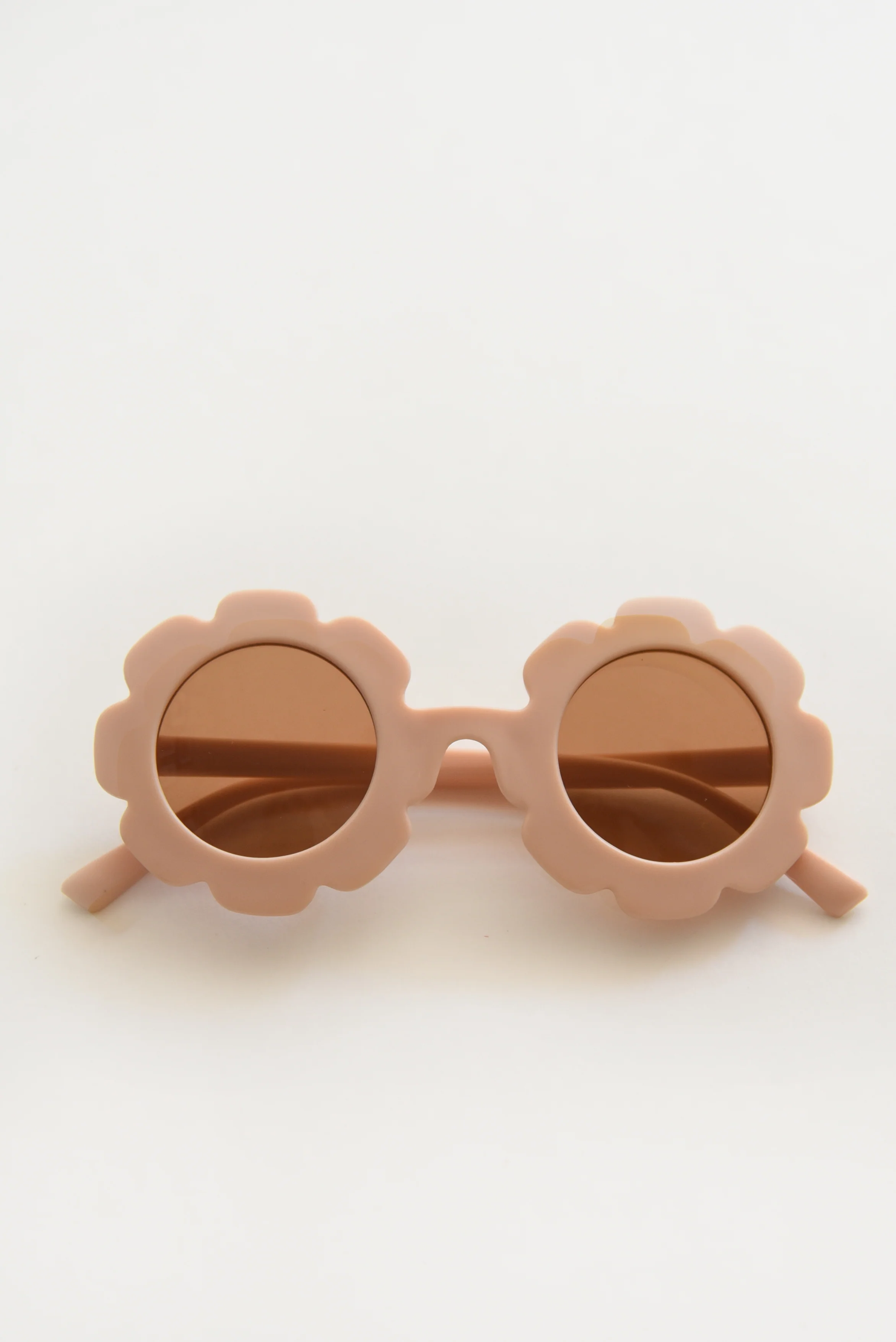 Daisy // Flower Sunglasses - Image 3