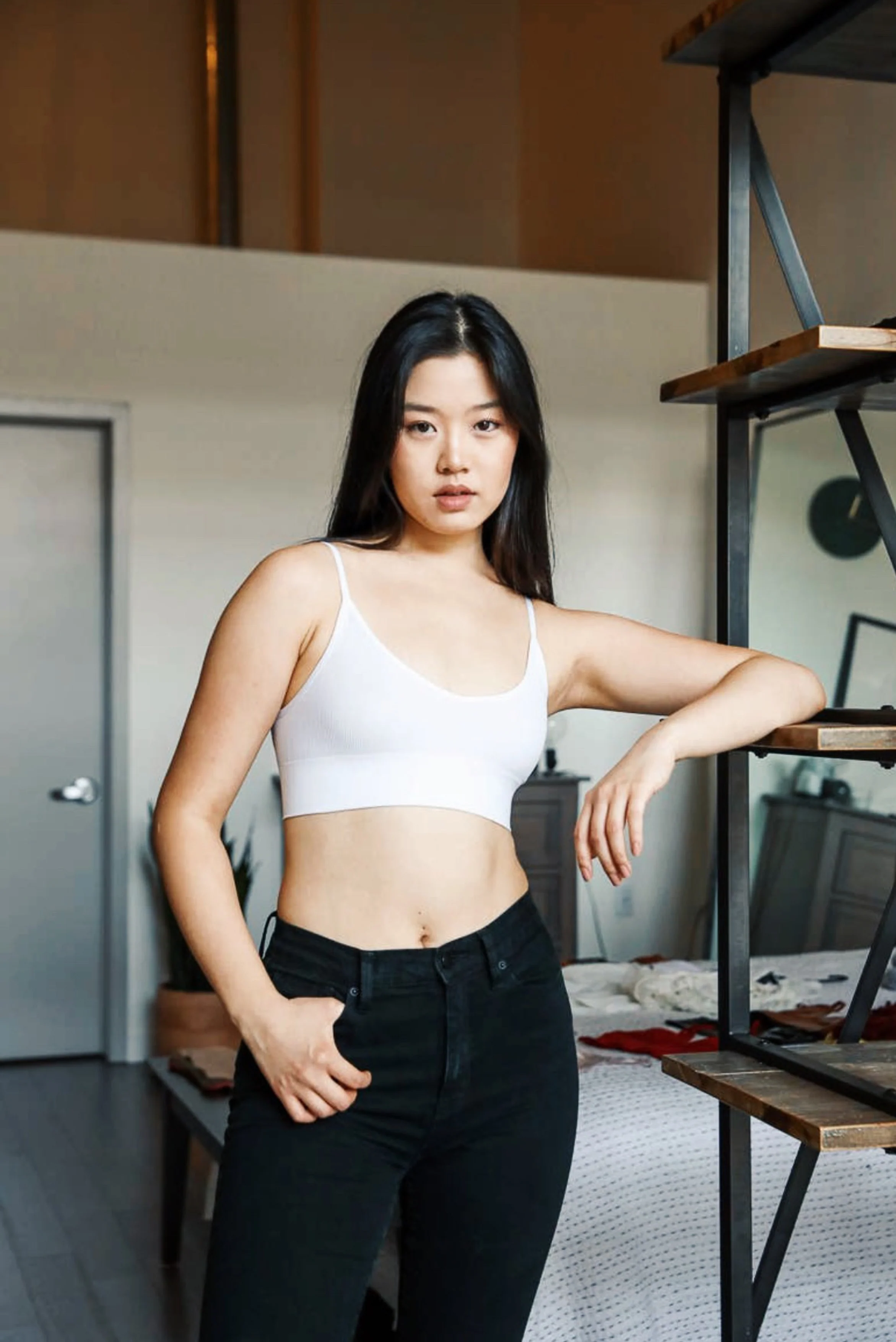 Chica // Low Back Seamless Bralette - Image 4