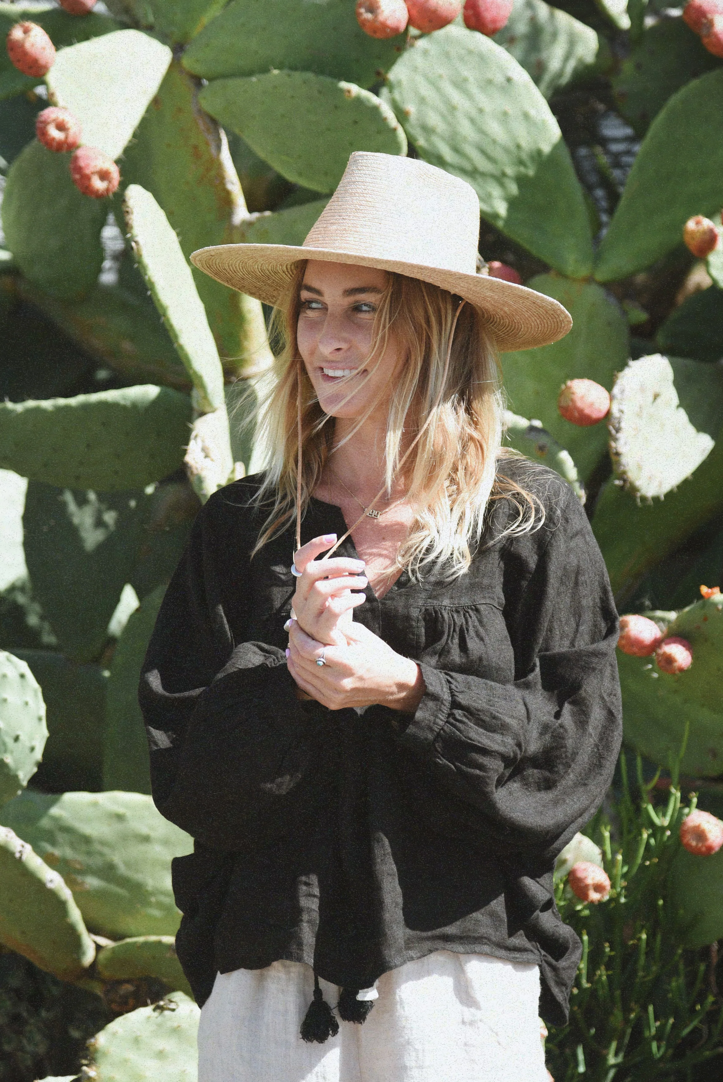 The Meadow Blouse // Noir - Image 5